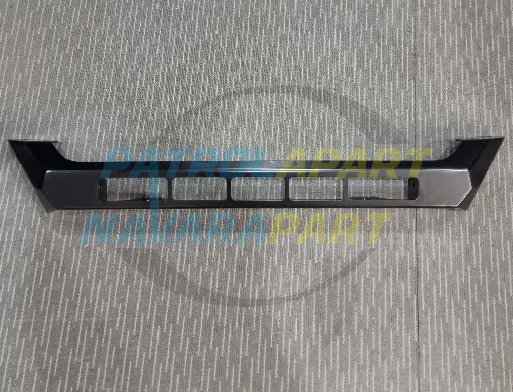 Dash Offroad Predator Evolution Bar Integrated Light Mount suits Nissan