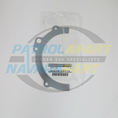 Genuine Nissan Patrol GU Y61 Swivel Seal Left Hand Side Front Retaining Plate