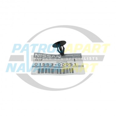 Genuine Nissan Splash Guard Rubber Mounting Clip Large - Nissan Patrol Y60 GQ Y61 GU