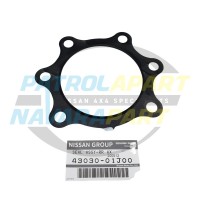 Genuine Nissan Drum Rear End Bearing Cage Axle Oil Seal - Patrol GQ
