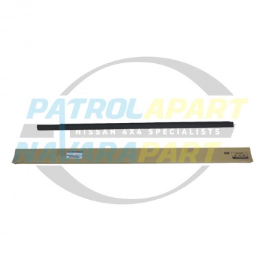 Genuine Nissan RHF Weatherstrip / Belt Mould - Nissan Patrol GU Y61