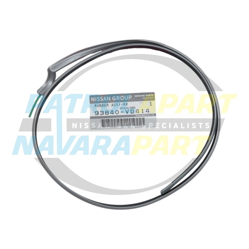 Genuine Nissan Patrol GU 4-9 RH Right Door Flare Seal SILVER KY0