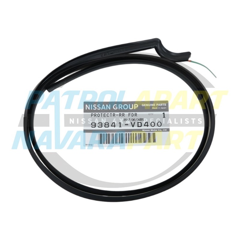 Genuine Nissan Patrol Y61 GU4 Series 4 LHR Door Flare Seal Black