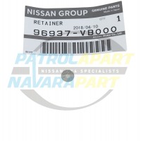 Genuine Nissan Patrol GU Y61 Gearstick Surround Boot Clip Retainer