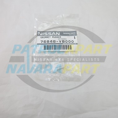 Genuine Nissan Patrol GU Door Flare Clip Lower Offset