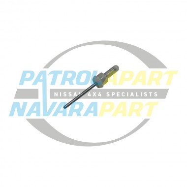 Genuine Nissan Roof Rail Mounting Clip - Nissan Patrol Y62