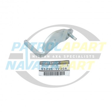 Genuine Nissan Locking Bracket Front Panhard Rod - Nissan Y61 GU