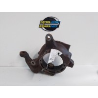Used Right Swivel Hub 40561-VB100 - Nissan Patrol Y61 GU 12/97-ON