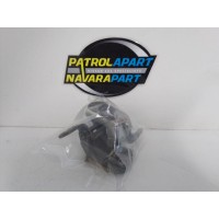 Used Front Door Hinges (Pair) - 82420-2J00 - Nissan Patrol Y61 GU 12/97-04/17