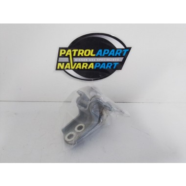 Used Front Door Hinges (Pair) - 82420-2J00 - Nissan Patrol Y61 GU 12/97-04/17