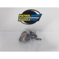 Used Front Door Hinges (Pair) - 82420-2J00 - Nissan Patrol Y61 GU 12/97-04/17