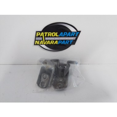Used Front Door Hinges (Pair) - 82420-2J00 - Nissan Patrol Y61 GU 12/97-04/17