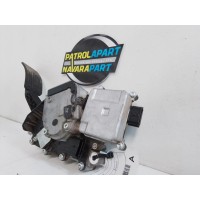 Used Throttle Pedal Assembly 18002-1LE4A - Nissan Patrol Y62