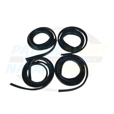 All New Flare Seal Rubber Mould Black 1.8M Length (4 Pack) - Nissan Patrol Y60 GQ & Y61 GU
