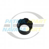 USED - Genuine Nissan Front Hubcap - Y60 GQ & Y61 GU Nissan Patrol with Manual Locking Hubs & Steel Wheels