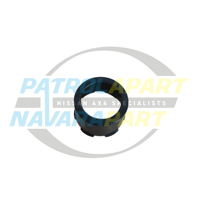 USED - Genuine Nissan Front Hubcap - Y60 GQ & Y61 GU Nissan Patrol with Manual Locking Hubs & Steel Wheels