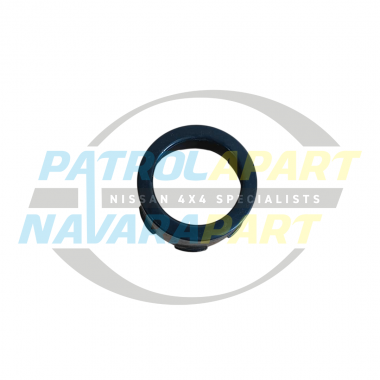 USED - Genuine Nissan Front Hubcap - Y60 GQ & Y61 GU Nissan Patrol with Manual Locking Hubs & Steel Wheels