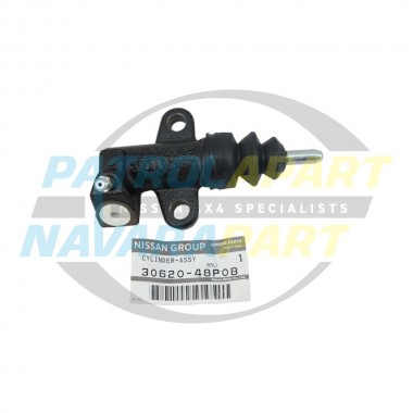 Genuine Nissan Clutch Slave Cylinder - Nissan Navara D22 YD25 ZD30 QD32