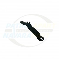 Patrolapart Antenna Bracket Kit D27 - Nissan Navara D27 Mitsubishi Triton MV