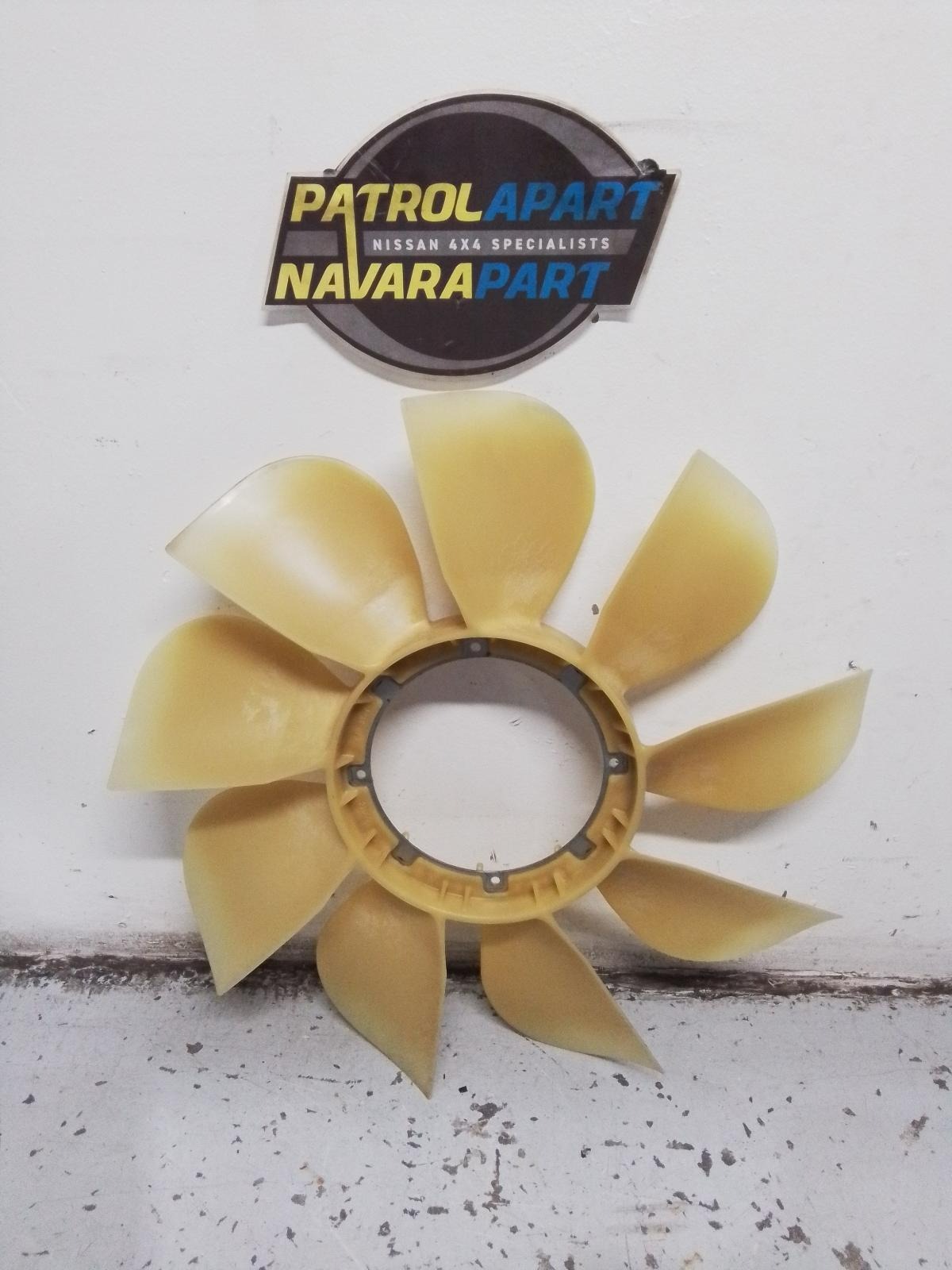 Used Engine Fan Blades 21060-1LA0A VK56 - Nissan Patrol Y62