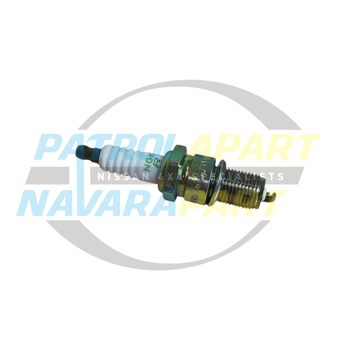 Genuine Nissan Spark Plug New Old Stock TB45 - Nissan Patrol Y61 GU