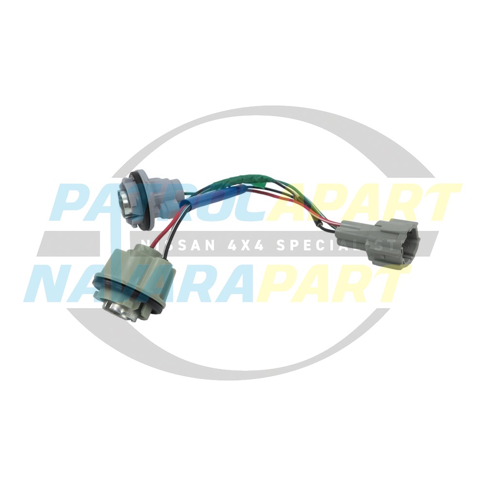 Genuine Nissan Corner Light Globe Socket - Nissan Patrol Y61 GU
