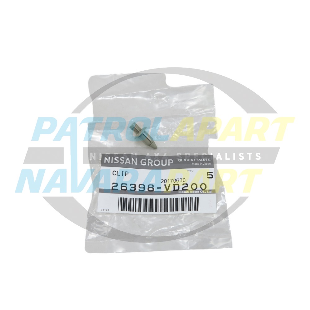 Genuine Nissan Code G Stop Light Cover Clip - Nissan Patrol Y61 GU