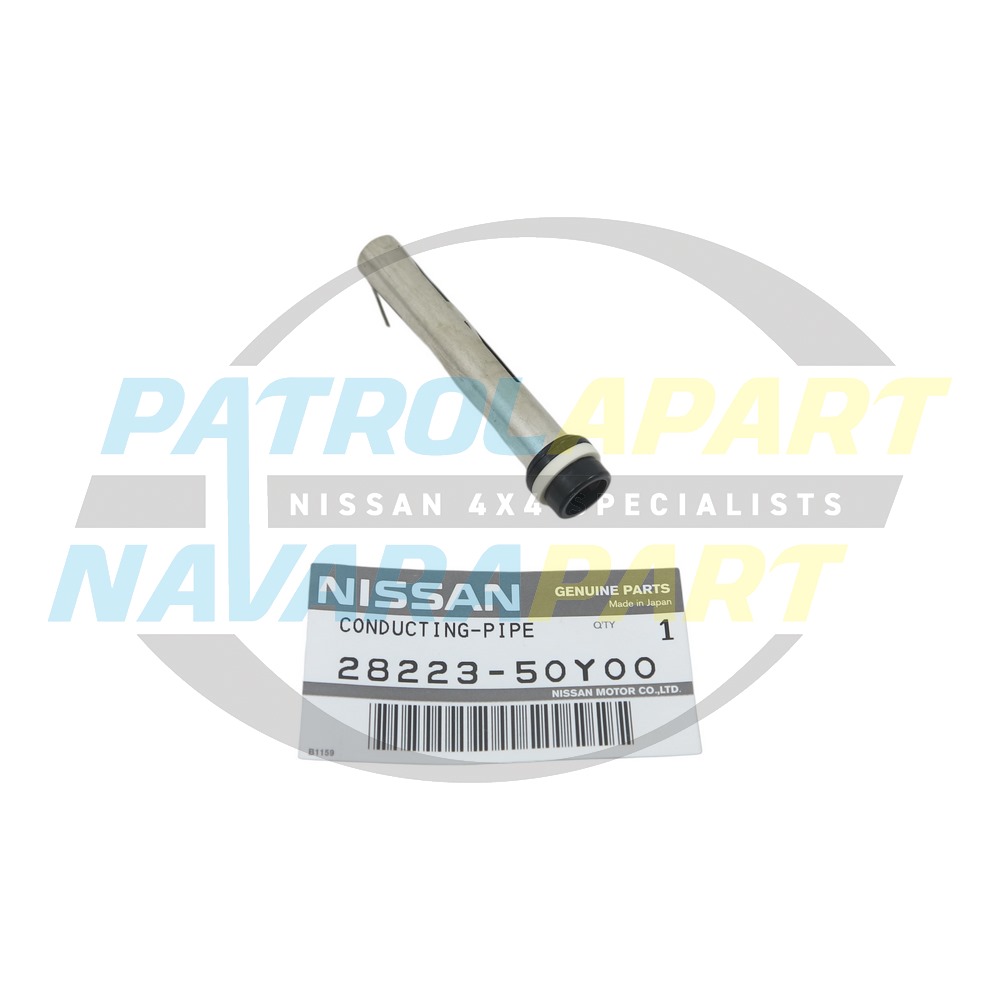 Genuine Nissan Antenna Mast Retaining Sleeve - Nissan Patrol Y61 GU