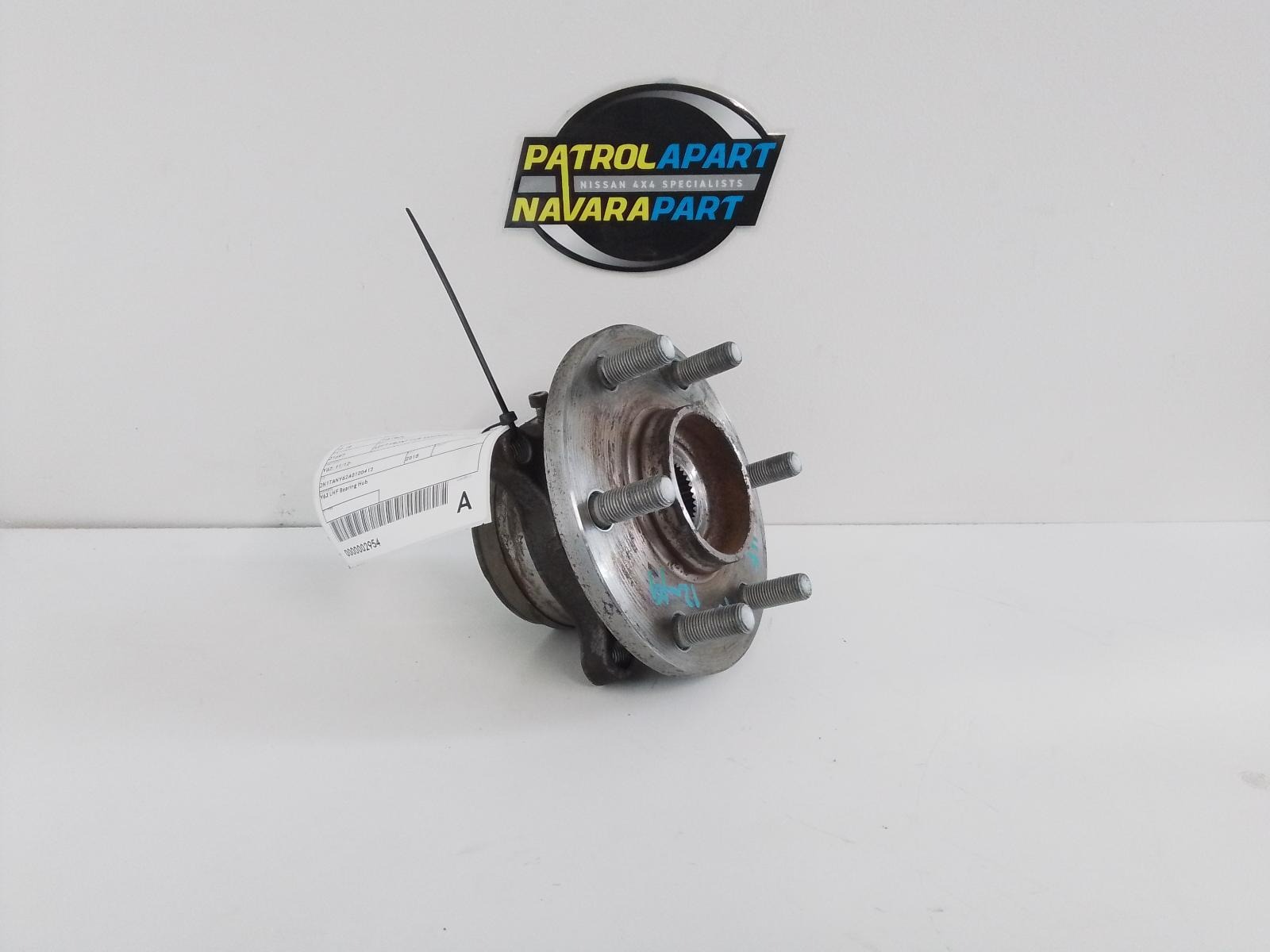 Used Front Bearing Hub Assembly 40202-1LB0B - Nissan Patrol Y62 11/12