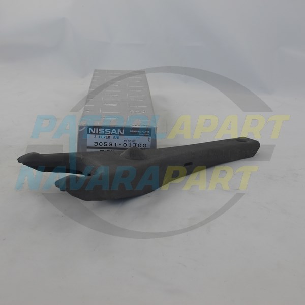 Genuine Nissan Clutch Fork TB42 TD42 - Nissan Patrol Y60 GQ