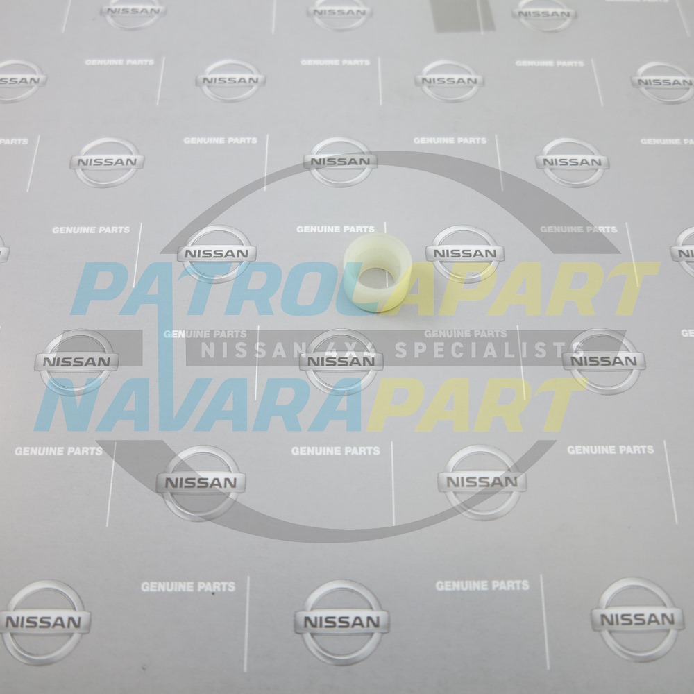 Genuine Nissan Small Shifter Bush - Nissan Patrol Y61 GU, Navara D22 & D40 & Pathfinder R51