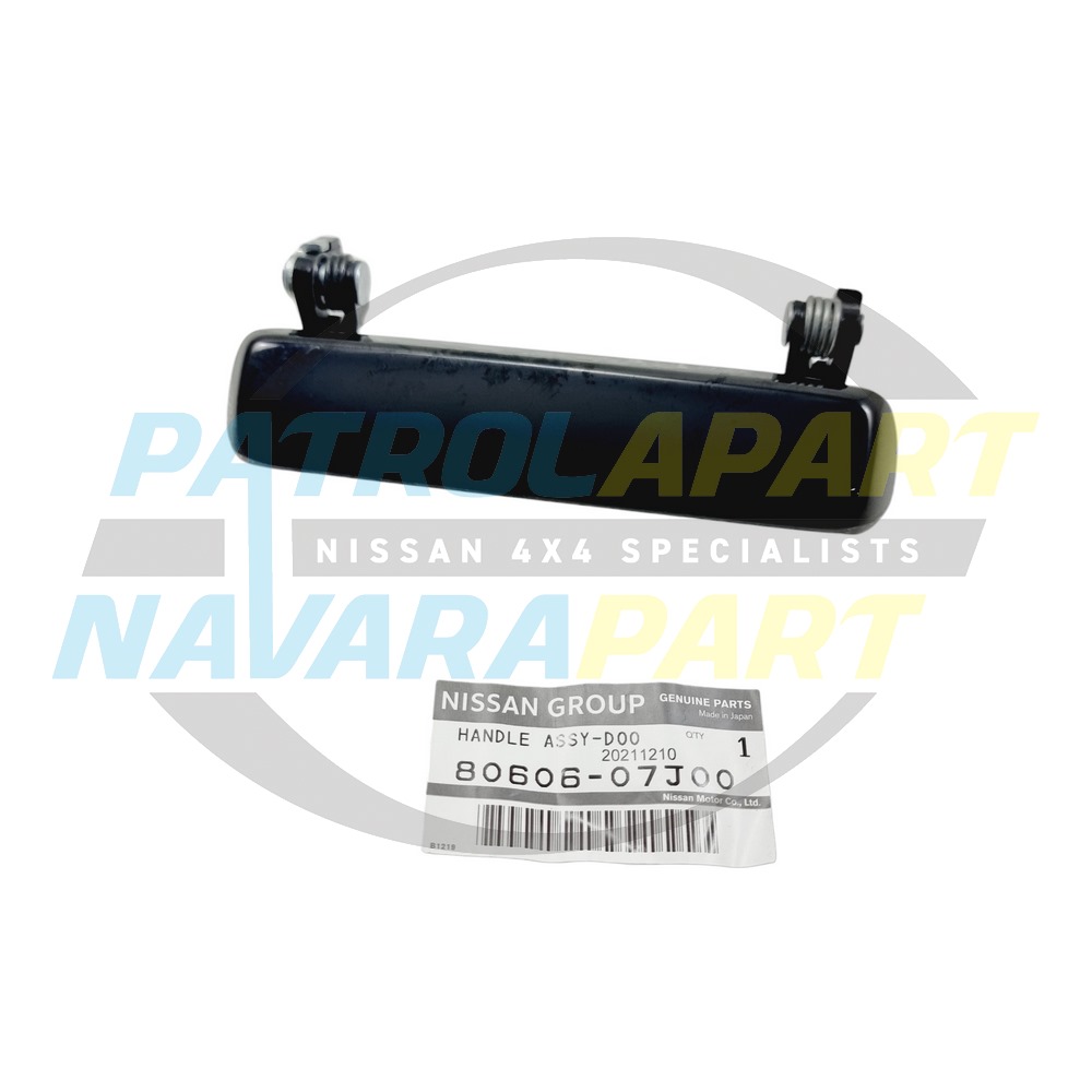 Genuine Nissan Black Door Handle Right - Nissan Patrol Y60 GQ