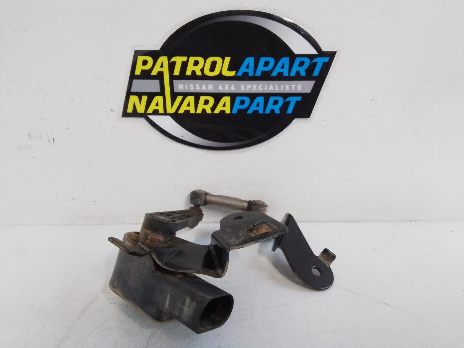 Used Headlight Aim Rear Height Sensor 538201LB0AY62 - Nissan Patrol Y62