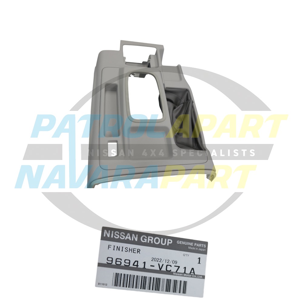 Genuine Nissan S3 ST Auto Shifter Surround W Code TB48 - Nissan Patrol Y61 GU