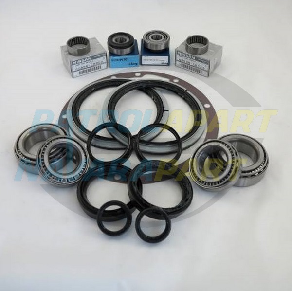 Front Axle Swivel Hub Rebuild Kit with Wheel Bearings - Nissan Patrol Y61 GU