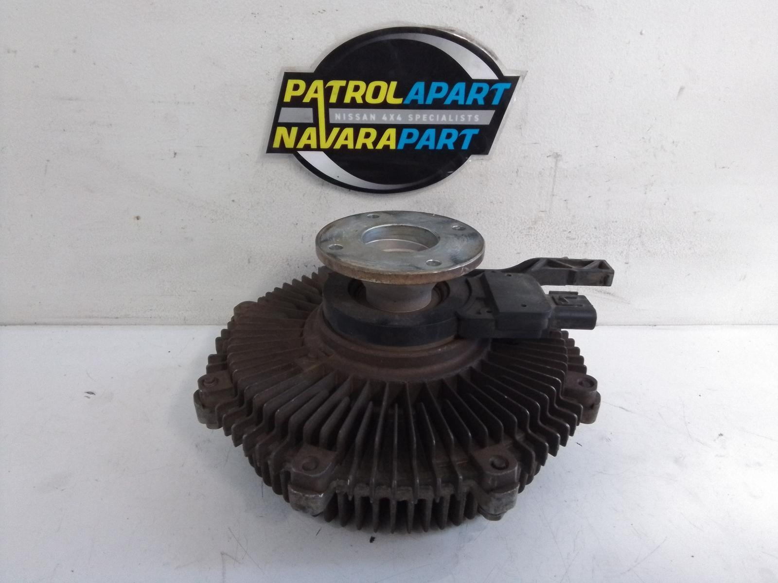 Used Viscous Fan Clutch Hub 21082-5X21D - Nissan Patrol Y62 11/12