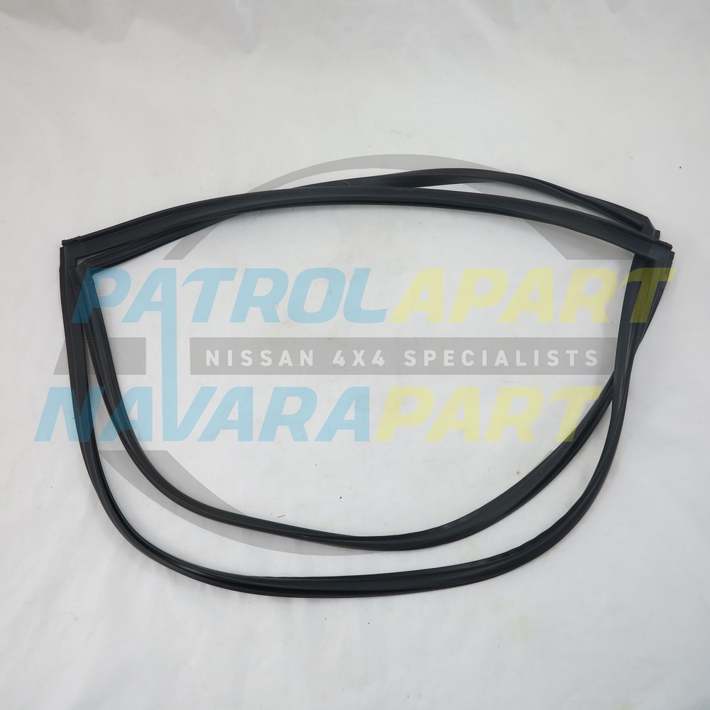 Large Barn Door Window Rubber Right RHS - Nissan Patrol Y61 GU