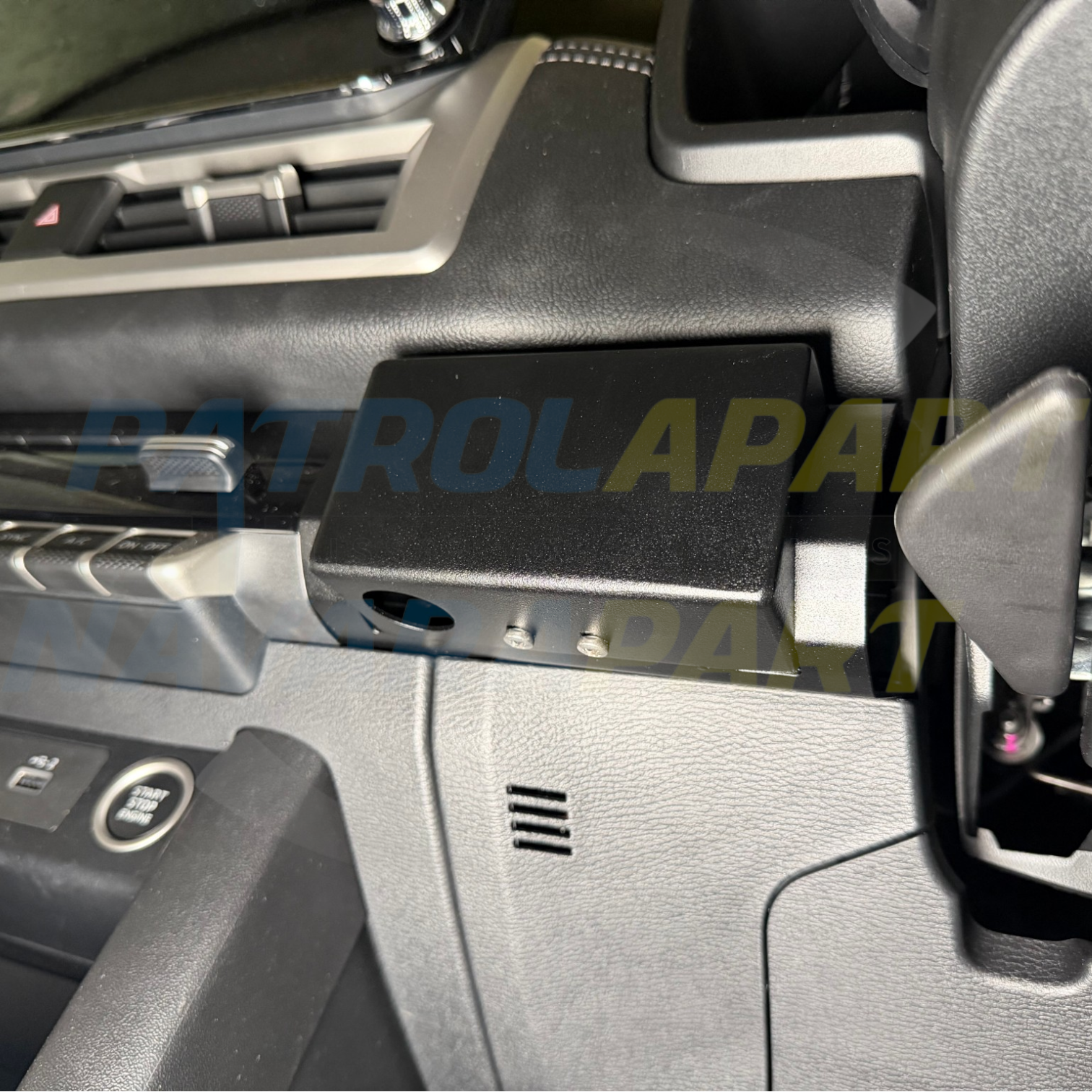 Patrolapart UHF Holder Dash Trim - Nissan Navara D27 & Mitsubishi Triton MV
