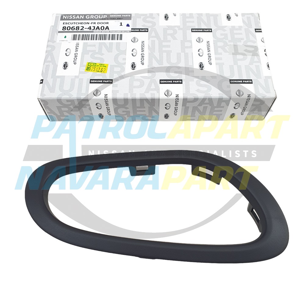 Genuine Nissan Right Hand Front Inner Door Handle Trim - Navara D23 NP300