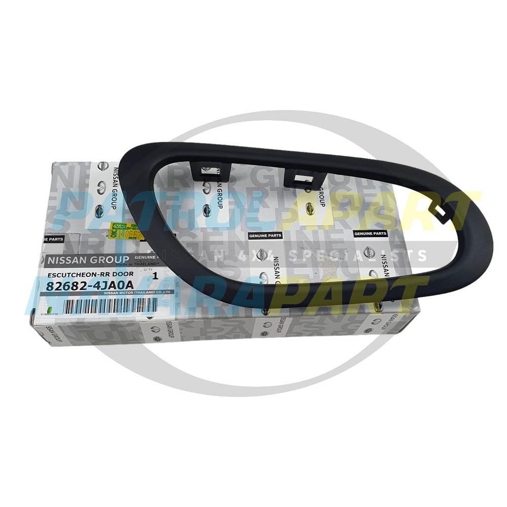 Genuine Nissan Right Hand Rear Inner Door Handle Trim - Navara D23 NP300