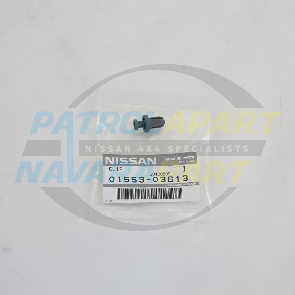 Genuine Nissan Cargo Mould Clip - Nissan Patrol Y61 GU S1-3