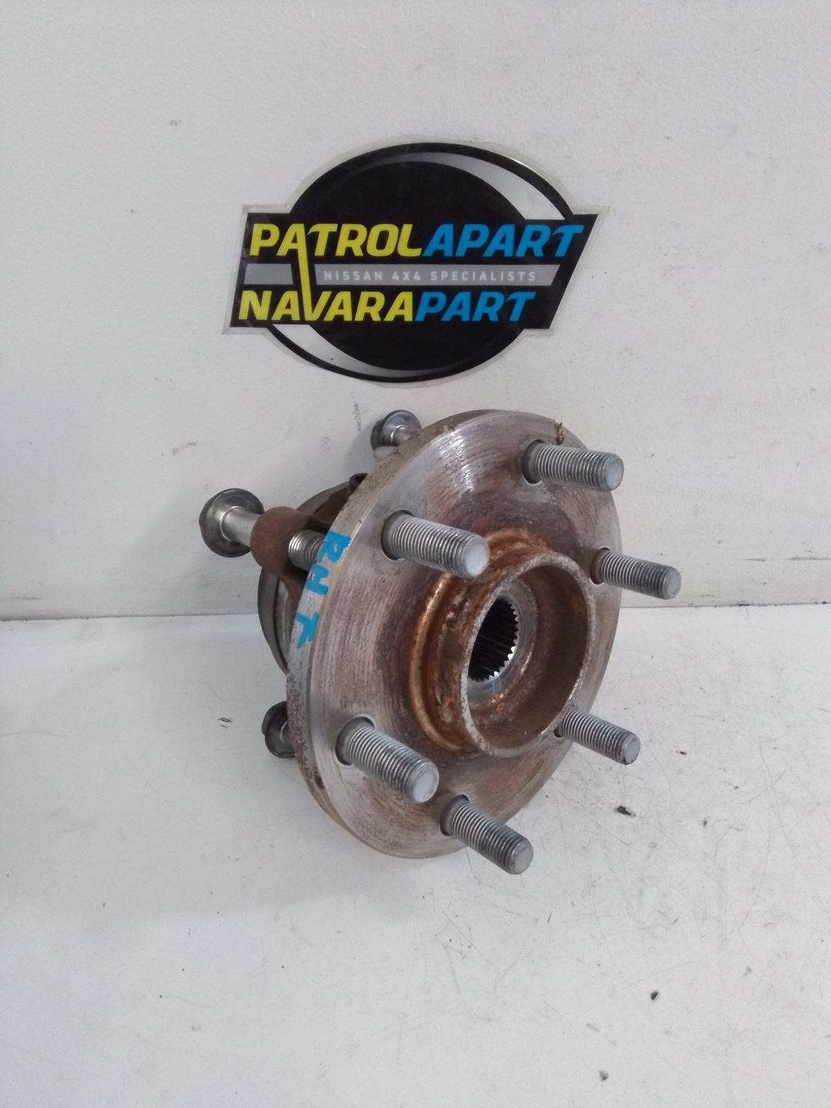 Used Front Bearing Hub Assembly 40202-1LB0B - Nissan Patrol Y62 11/12